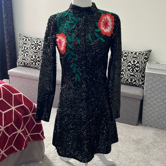NWT Gianni Bini Tallulah Black Sequin Embroidered Mini Dress - Size 0, 2 - Picture 1 of 13